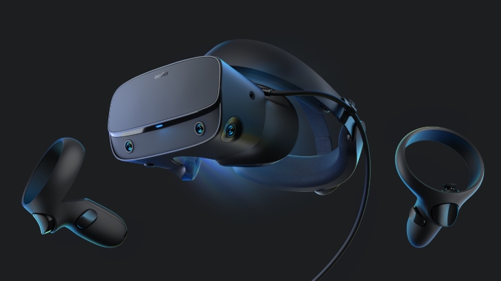 VR-гарнитура Oculus Rift S с манипуляторами